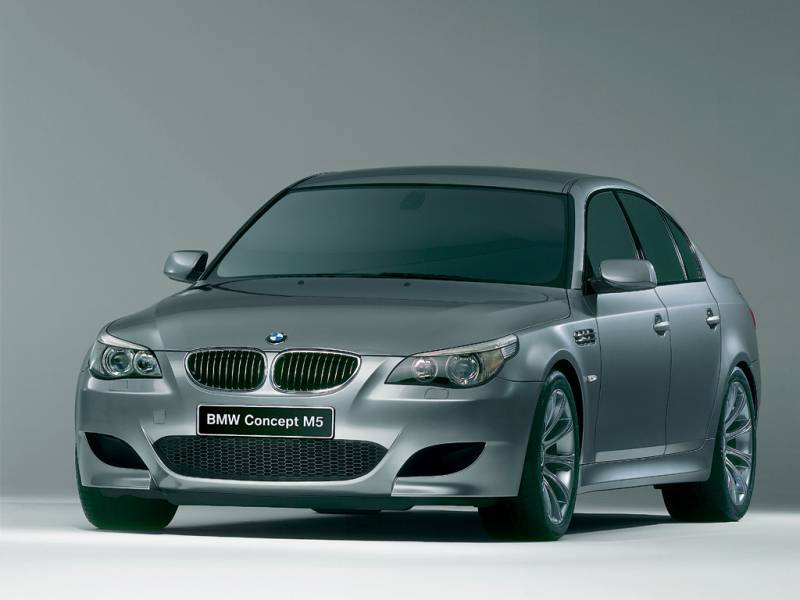 2005 BMW M5 Concept