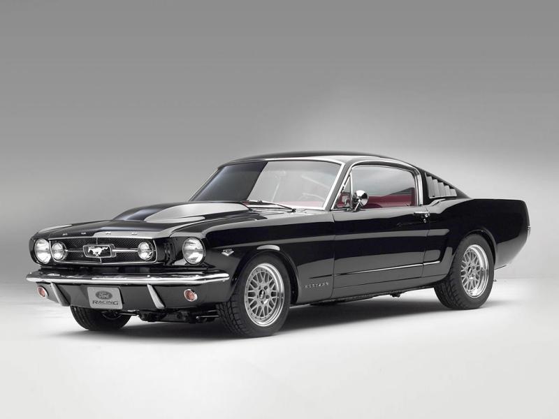 Ford Mustang Fastback with 5.0L Cammer V8 crate motor