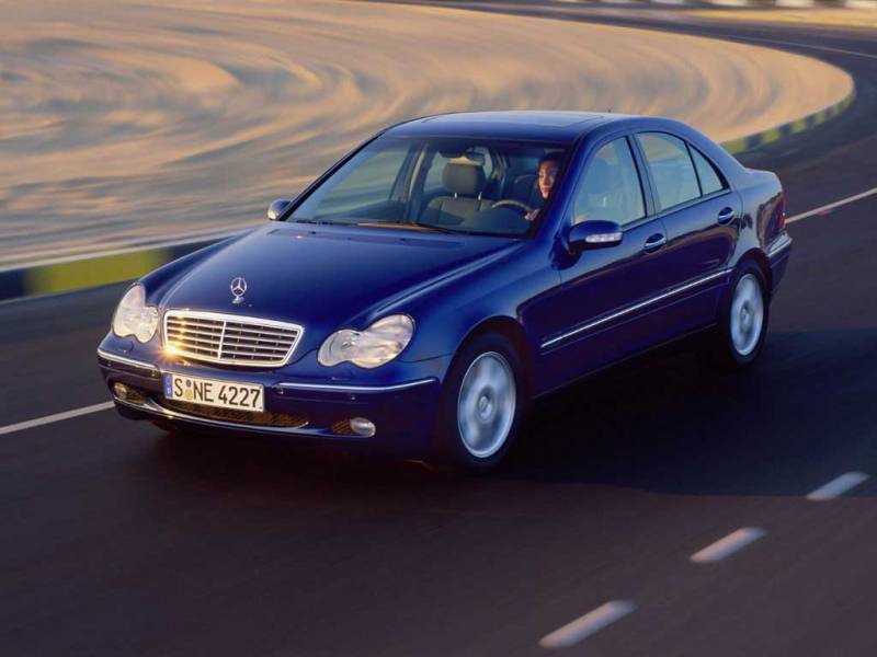 2001-2004 Mercedes Benz C-Class