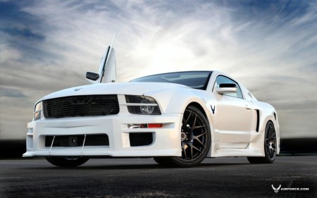 First up is the mattepearl white Ford Mustang X1 with an interior modeled 