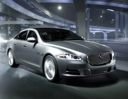  XJ is a complete departure from the traditional Jaguar designs of old