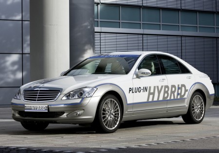 Mercedes-Benz-Vision-S-500-Plug-in-HYBRID