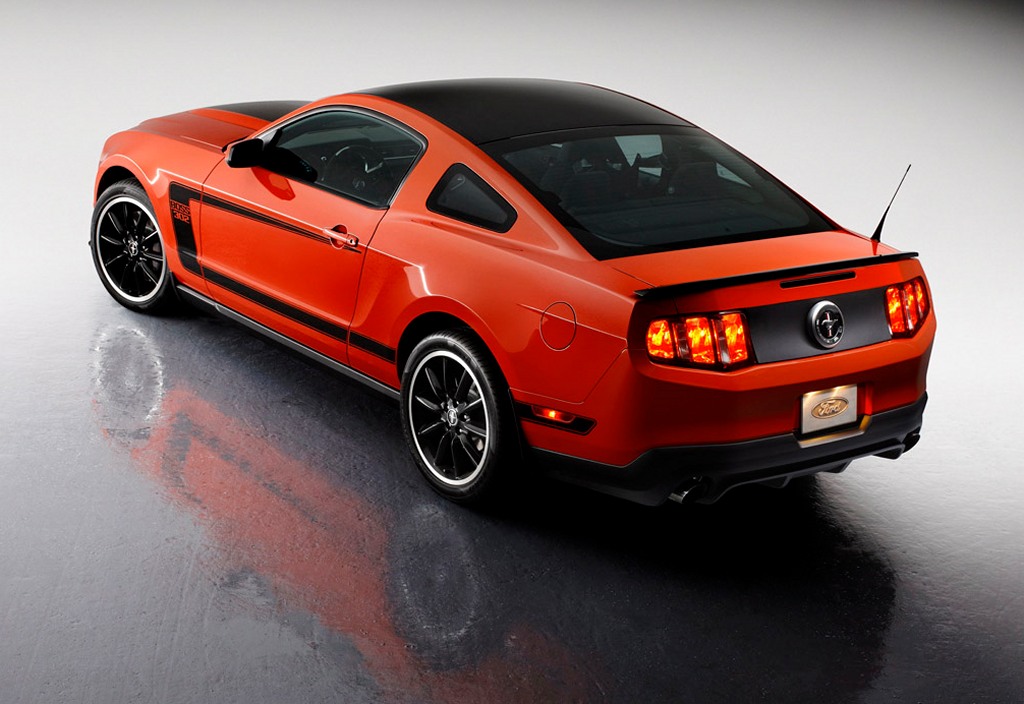 2011 Ford Mustang Boss 302 6