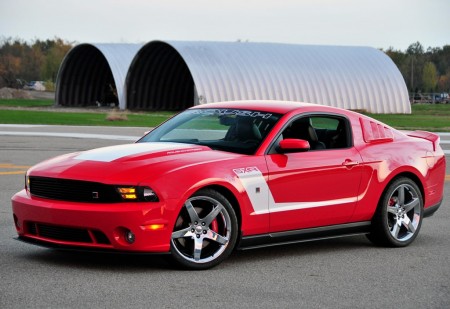Roush unveiled their 5XR tuner sports car based on the 2011 Ford Mustang GT