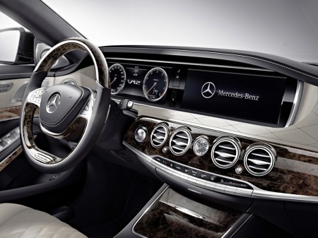 Mercedes-Benz S600